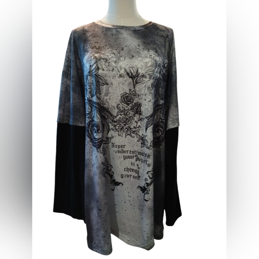 NWOT SHEIN Black and Gray Long Sleeve Tee